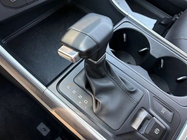 SEMINUEVOS KIA Carnival a Estados en autogozo
