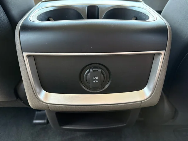 SEMINUEVOS KIA Carnival a Estados en autogozo