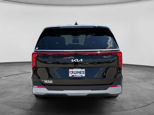 SEMINUEVOS KIA Carnival a Estados en autogozo