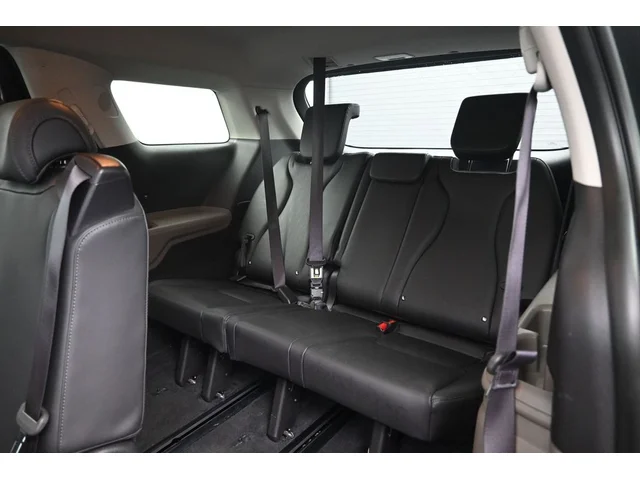 SEMINUEVOS KIA Carnival a Estados en autogozo