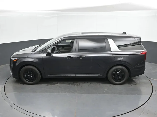 SEMINUEVOS KIA Carnival a Estados en autogozo