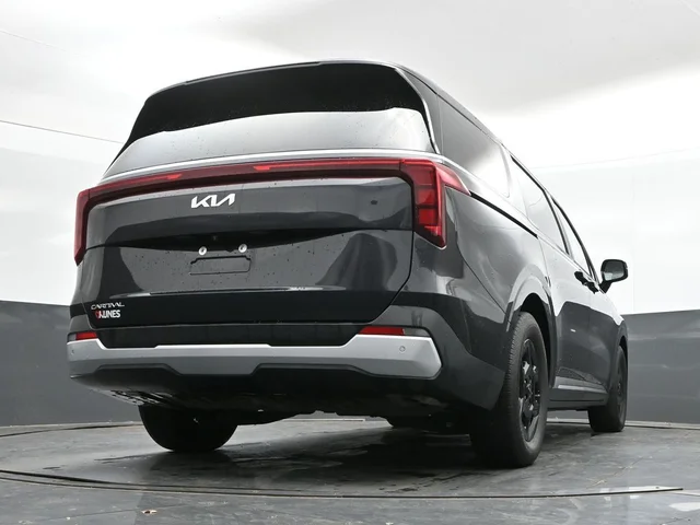 SEMINUEVOS KIA Carnival a Estados en autogozo
