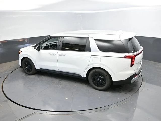 SEMINUEVOS KIA Carnival a Estados en autogozo