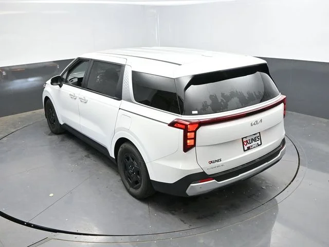 SEMINUEVOS KIA Carnival a Estados en autogozo