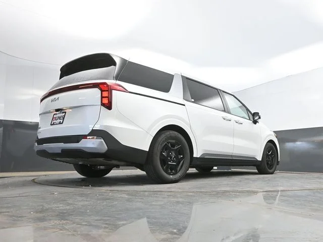 SEMINUEVOS KIA Carnival a Estados en autogozo