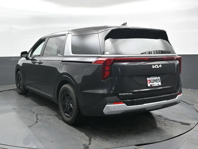 SEMINUEVOS KIA Carnival a Estados en autogozo