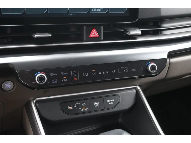 SEMINUEVOS KIA Carnival a Estados en autogozo