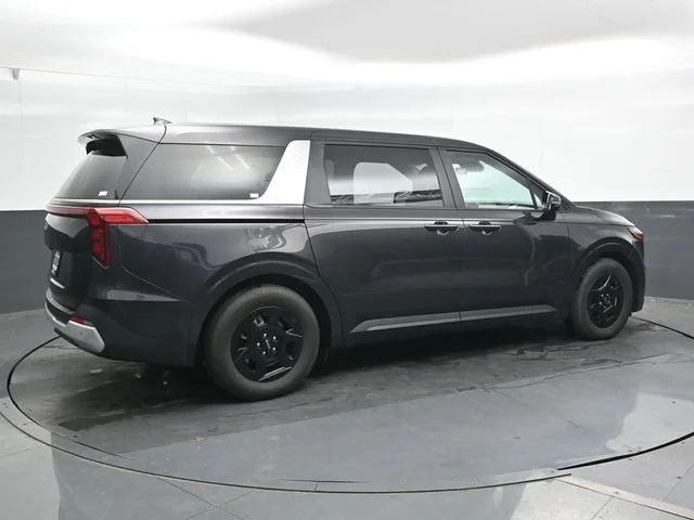 SEMINUEVOS KIA Carnival a Estados en autogozo