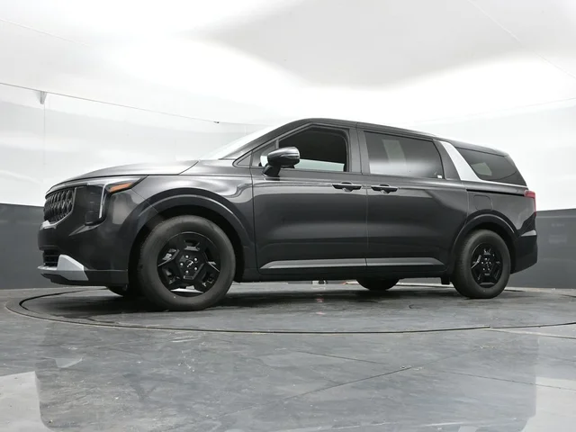SEMINUEVOS KIA Carnival a Estados en autogozo