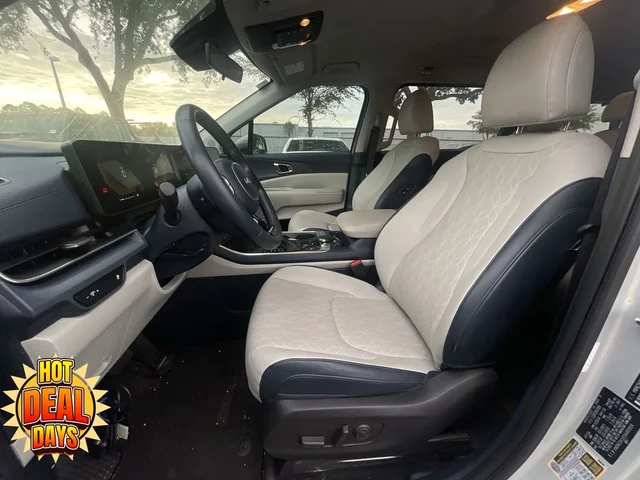 SEMINUEVOS KIA Carnival a Estados en autogozo