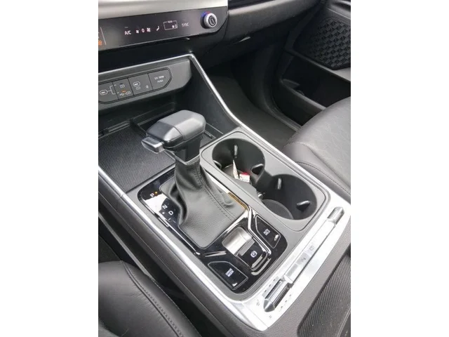 SEMINUEVOS KIA Carnival a Estados en autogozo