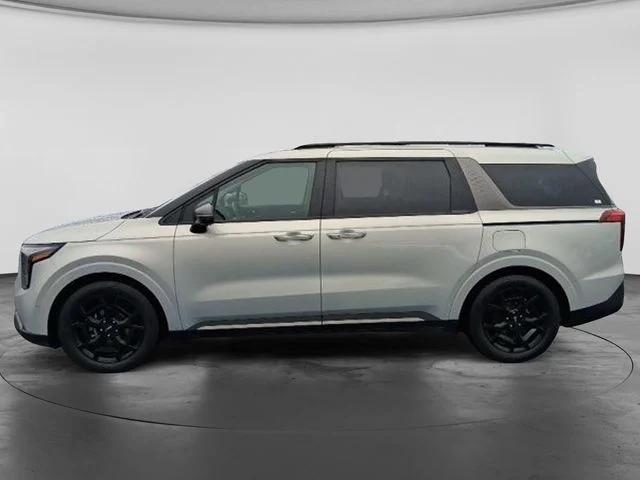 SEMINUEVOS KIA Carnival a Estados en autogozo