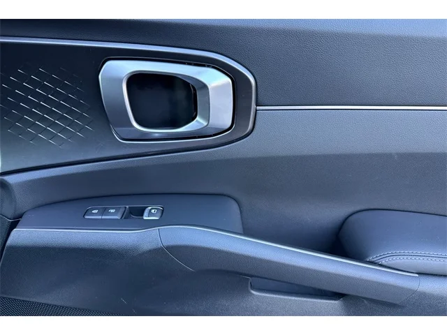 SEMINUEVOS KIA Sorento Hybrid at ELK GROVE in Elk Grove Buick GMC