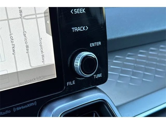 SEMINUEVOS KIA Sorento Hybrid at ELK GROVE in Elk Grove Buick GMC