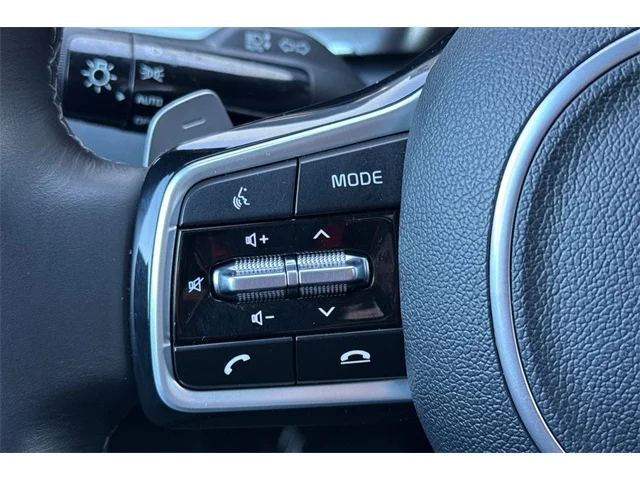 SEMINUEVOS KIA Sorento Hybrid at ELK GROVE in Elk Grove Buick GMC