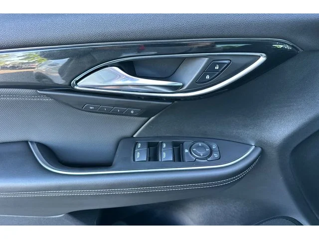 SEMINUEVOS BUICK Envision at ELK GROVE in Elk Grove Buick GMC