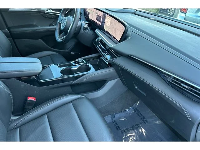 SEMINUEVOS BUICK Envision at ELK GROVE in Elk Grove Buick GMC