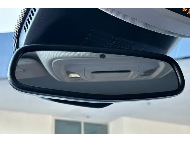 SEMINUEVOS BUICK Envision at ELK GROVE in Elk Grove Buick GMC