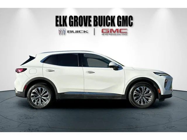 SEMINUEVOS BUICK Envision at ELK GROVE in Elk Grove Buick GMC