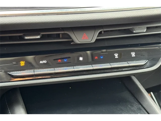 SEMINUEVOS BUICK Envision at ELK GROVE in Elk Grove Buick GMC