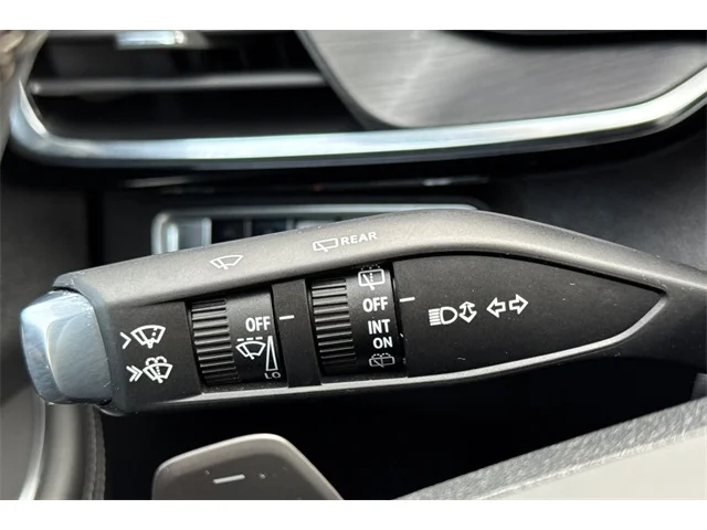 SEMINUEVOS BUICK Envision at ELK GROVE in Elk Grove Buick GMC