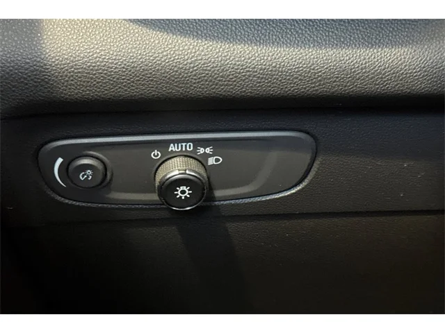 SEMINUEVOS BUICK Envision at ELK GROVE in Elk Grove Buick GMC