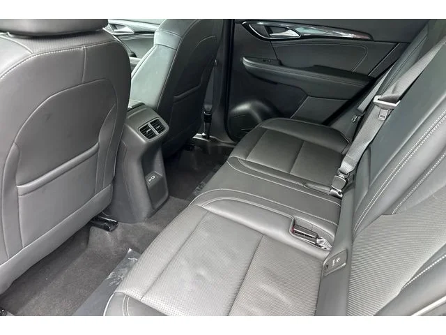 SEMINUEVOS BUICK Envision at ELK GROVE in Elk Grove Buick GMC