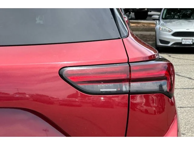 SEMINUEVOS BUICK Envision at ELK GROVE in Elk Grove Buick GMC