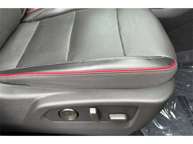 SEMINUEVOS BUICK Envision at ELK GROVE in Elk Grove Buick GMC