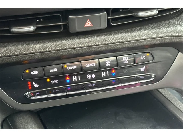 SEMINUEVOS BUICK Envision at ELK GROVE in Elk Grove Buick GMC