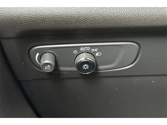 SEMINUEVOS BUICK Envision at ELK GROVE in Elk Grove Buick GMC