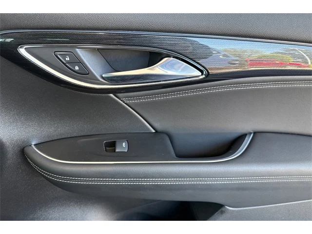 SEMINUEVOS BUICK Envision at ELK GROVE in Elk Grove Buick GMC