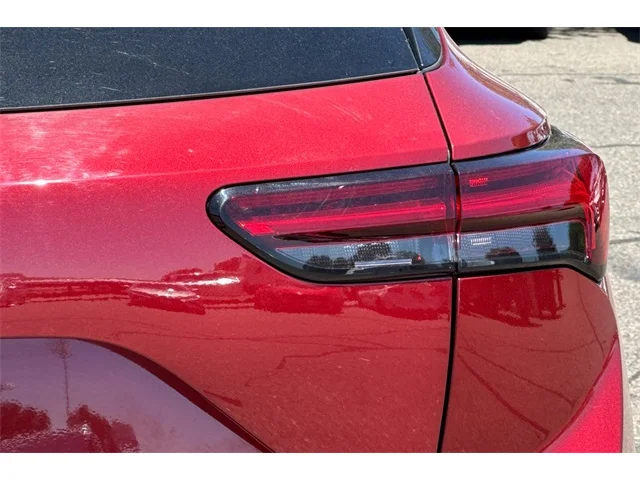 SEMINUEVOS BUICK Envision at ELK GROVE in Elk Grove Buick GMC