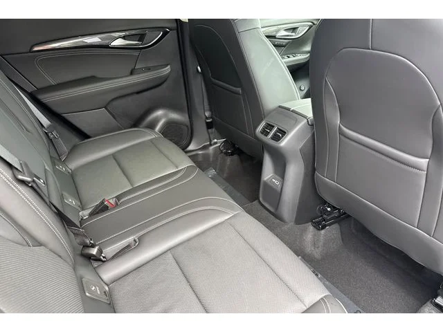 SEMINUEVOS BUICK Envision at ELK GROVE in Elk Grove Buick GMC