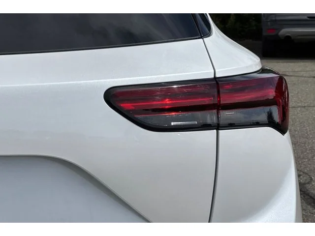 SEMINUEVOS BUICK Envision at ELK GROVE in Elk Grove Buick GMC