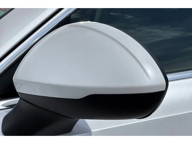 SEMINUEVOS BUICK Envision at ELK GROVE in Elk Grove Buick GMC