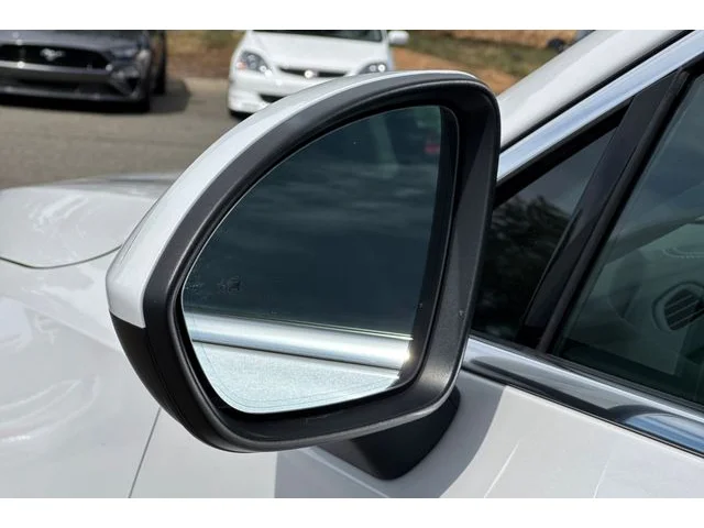 SEMINUEVOS BUICK Envision at ELK GROVE in Elk Grove Buick GMC