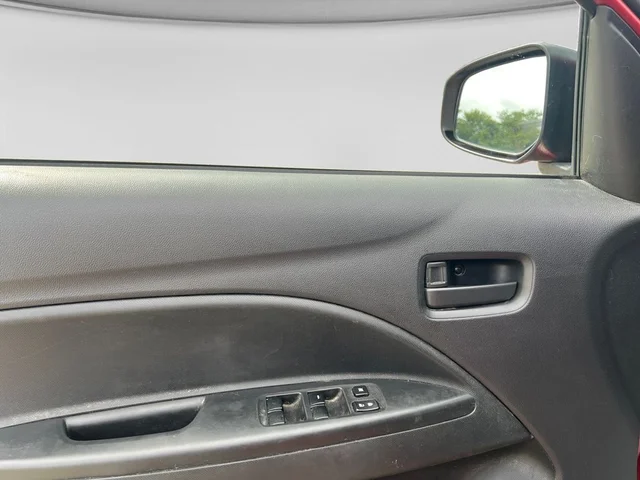 SEMINUEVOS MITSUBISHI Mirage a Estados en autogozo