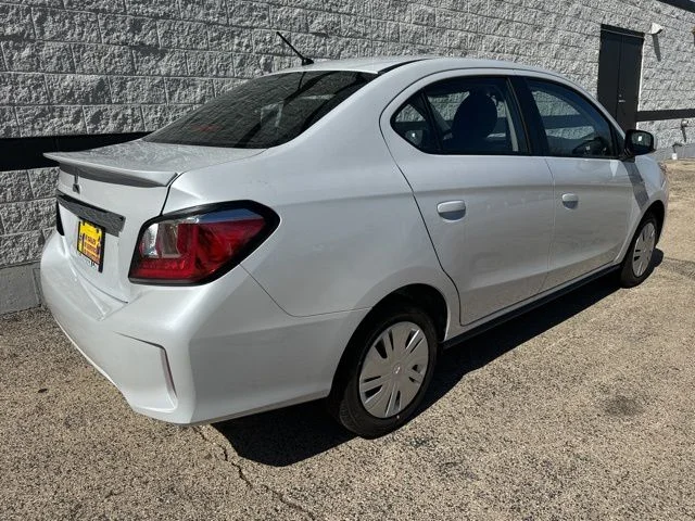 Nuevos MITSUBISHI MIRAGE G4 à Estados chez autogozo
