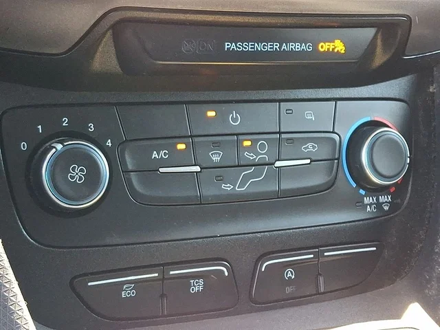 SEMINUEVOS FORD Transit Connect a Estados en autogozo
