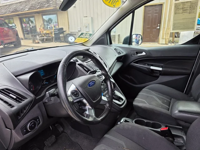 SEMINUEVOS FORD Transit Connect a Estados en autogozo
