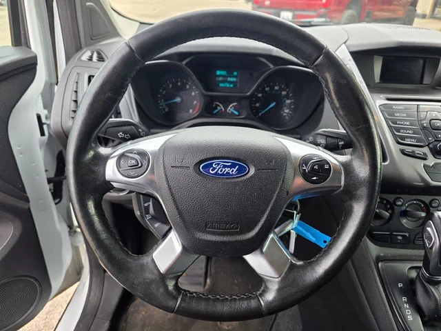 SEMINUEVOS FORD Transit Connect a Estados en autogozo