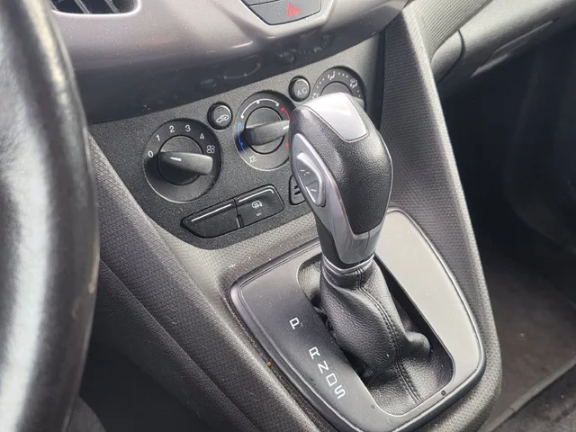 SEMINUEVOS FORD Transit Connect a Estados en autogozo