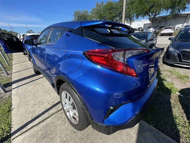 SEMINUEVOS TOYOTA C-HR a Estados en autogozo