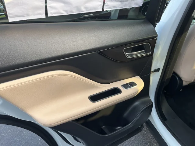 SEMINUEVOS JAGUAR F-PACE a Estados en autogozo