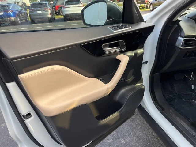 SEMINUEVOS JAGUAR F-PACE a Estados en autogozo