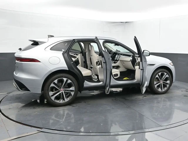 SEMINUEVOS JAGUAR F-PACE a Estados en autogozo