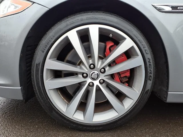 SEMINUEVOS JAGUAR XJ a Vauxhall en Maplecrest Ford Lincoln of Union