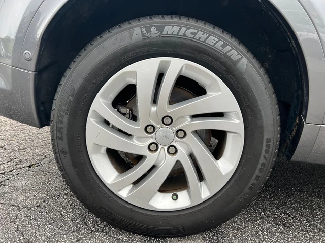 SEMINUEVOS LAND ROVER Discovery Sport a Estados en autogozo