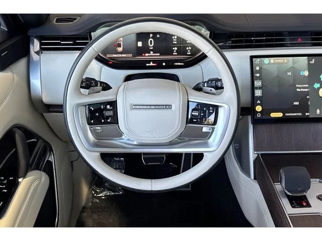 SEMINUEVOS LAND ROVER Range Rover at ELK GROVE in Elk Grove Buick GMC